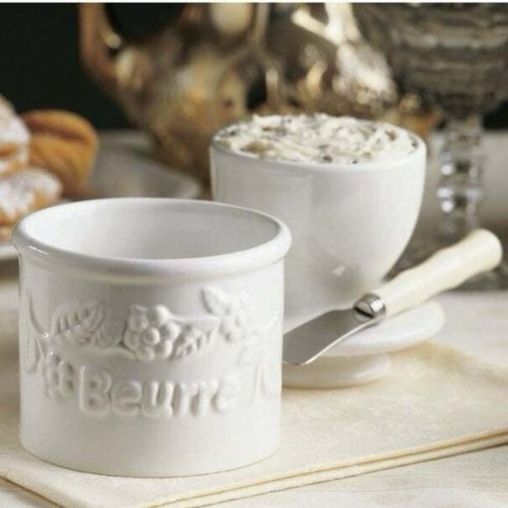 Vintage Butter Bell Crock Fleur de Lis White Ceramic Raised Floral Band 4.5”